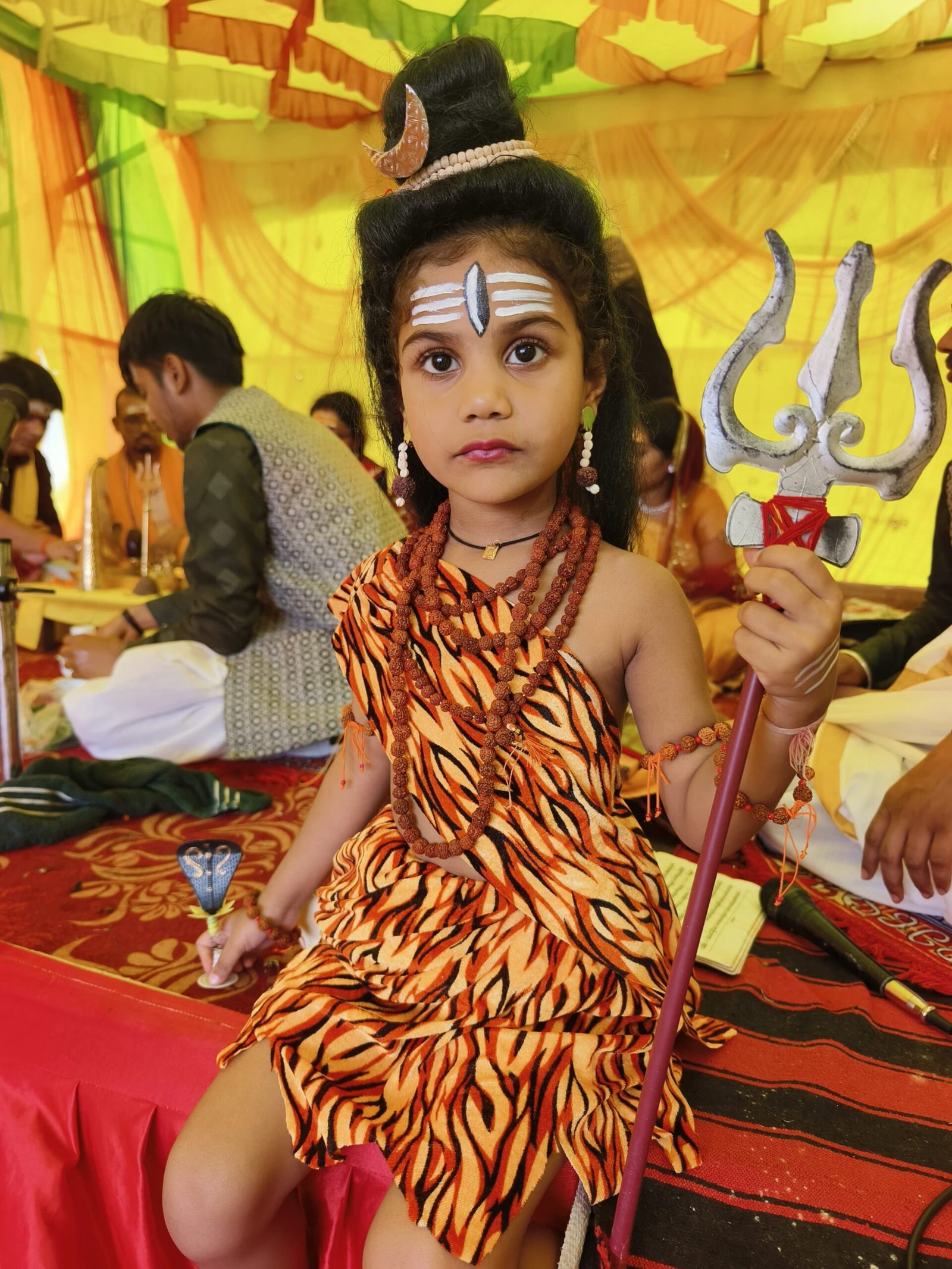 क्लासिक सिटी कॉलोनी पसुलिडीह टेकारी में भव्य शिव रुद्राभिषेक, महा भंडारा और शिव भजन संध्या का आयोजन